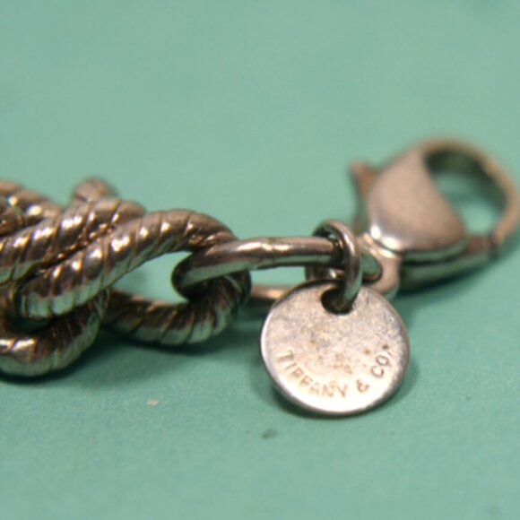 Tiffany & Co Textured Oval Double Link Heart Charm Bracelet Sterling Silver RARE - Picture 5 of 5